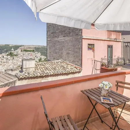 2 Bedroom Beautiful In Rg *
