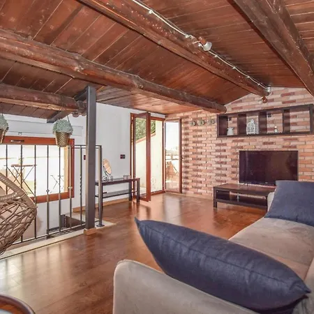 2 Bedroom Beautiful In Rg * Ragusa